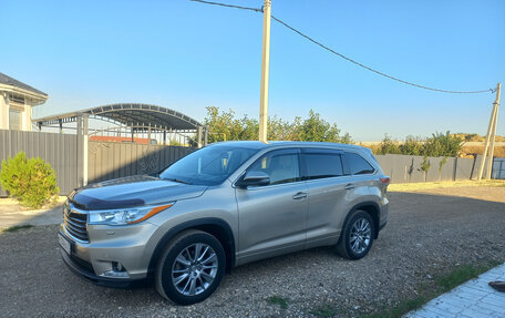 Toyota Highlander III, 2014 год, 2 750 000 рублей, 11 фотография