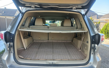 Toyota Highlander III, 2014 год, 2 750 000 рублей, 7 фотография