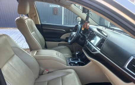 Toyota Highlander III, 2014 год, 2 750 000 рублей, 4 фотография