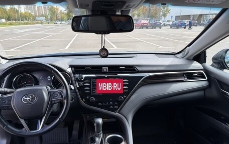 Toyota Camry, 2019 год, 3 300 000 рублей, 9 фотография