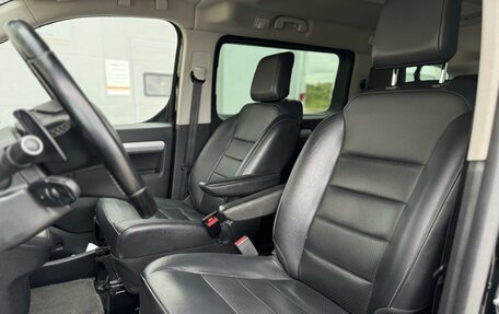 Peugeot Traveller I, 2020 год, 3 499 000 рублей, 23 фотография