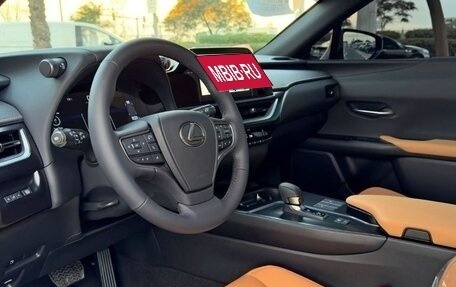 Lexus UX I, 2025 год, 7 250 899 рублей, 13 фотография