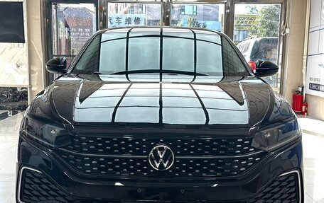 Volkswagen Passat B8 рестайлинг, 2023 год, 1 956 000 рублей, 2 фотография
