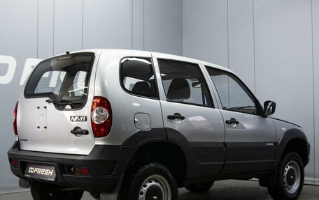 Chevrolet Niva I рестайлинг, 2012 год, 590 000 рублей, 2 фотография