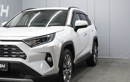 Toyota RAV4, 2021 год, 3 790 000 рублей, 5 фотография