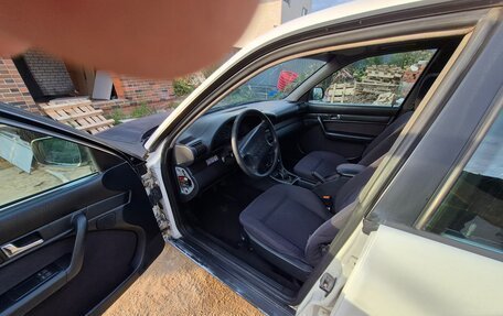 Audi 100, 1994 год, 245 000 рублей, 4 фотография