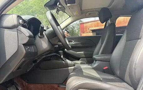 Honda Vezel, 2025 год, 1 837 000 рублей, 7 фотография