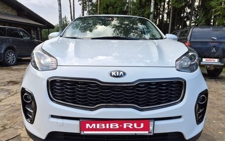 KIA Sportage IV рестайлинг, 2018 год, 2 300 000 рублей, 6 фотография