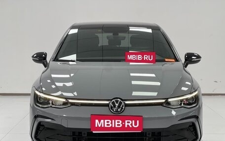 Volkswagen Golf VIII, 2022 год, 1 759 000 рублей, 2 фотография