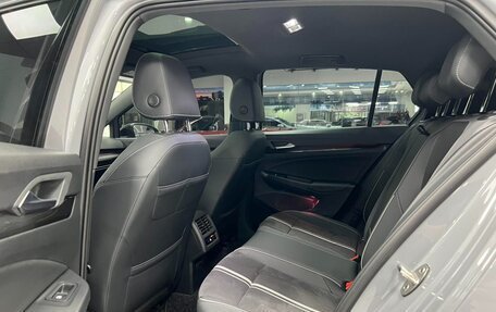 Volkswagen Golf VIII, 2022 год, 1 759 000 рублей, 14 фотография