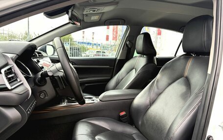 Toyota Camry, 2018 год, 2 950 000 рублей, 12 фотография
