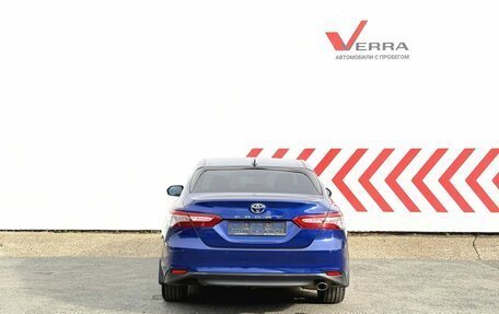 Toyota Camry, 2021 год, 3 300 000 рублей, 4 фотография
