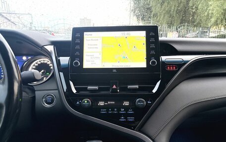 Toyota Camry, 2021 год, 3 300 000 рублей, 12 фотография