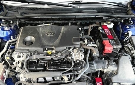 Toyota Camry, 2021 год, 3 300 000 рублей, 8 фотография