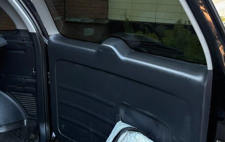 Toyota RAV4, 2005 год, 1 100 000 рублей, 20 фотография