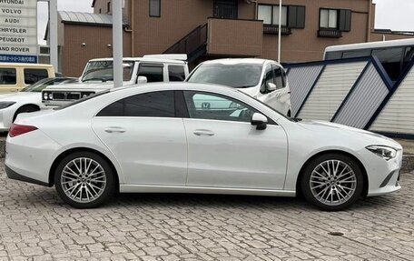 Mercedes-Benz CLA, 2022 год, 1 770 000 рублей, 3 фотография