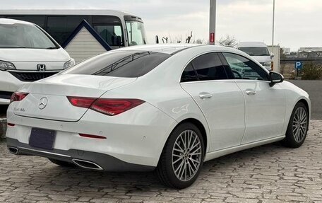 Mercedes-Benz CLA, 2022 год, 1 770 000 рублей, 2 фотография