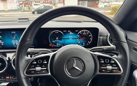 Mercedes-Benz CLA, 2022 год, 1 770 000 рублей, 13 фотография