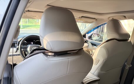 Toyota Camry, 2022 год, 4 150 000 рублей, 3 фотография