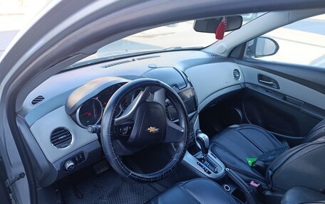 Chevrolet Cruze II, 2013 год, 580 000 рублей, 3 фотография