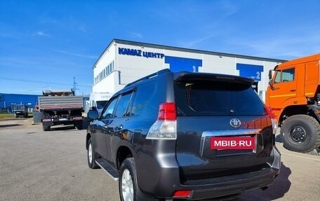 Toyota Land Cruiser Prado 150 рестайлинг 2, 2011 год, 2 350 000 рублей, 7 фотография