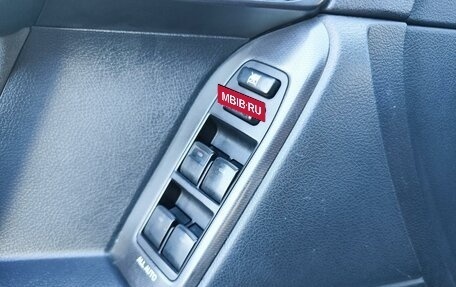Toyota Land Cruiser Prado 150 рестайлинг 2, 2011 год, 2 350 000 рублей, 10 фотография