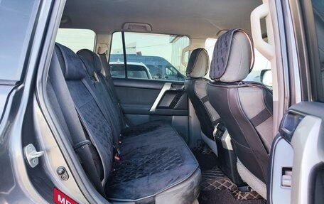 Toyota Land Cruiser Prado 150 рестайлинг 2, 2011 год, 2 350 000 рублей, 16 фотография