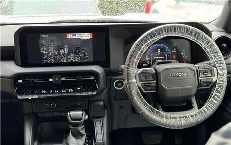 Toyota Land Cruiser Prado, 2025 год, 7 860 000 рублей, 8 фотография