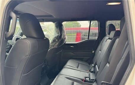 Toyota Land Cruiser Prado, 2025 год, 7 860 000 рублей, 16 фотография