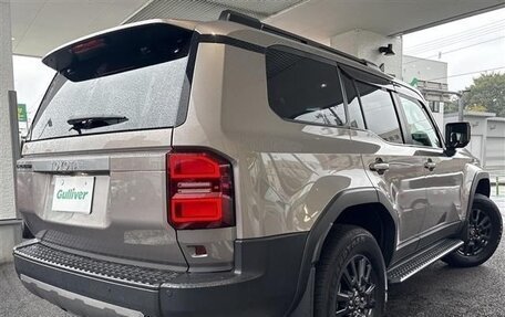 Toyota Land Cruiser Prado, 2025 год, 7 860 000 рублей, 4 фотография