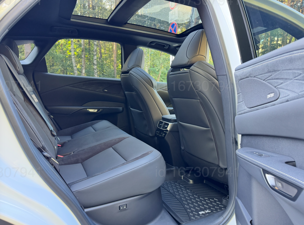 Lexus RX IV рестайлинг, 2026 год, 12 500 000 рублей, 15 фотография
