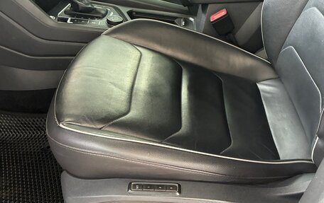 Volkswagen Tiguan II, 2017 год, 2 190 000 рублей, 5 фотография