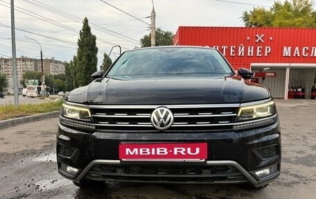 Volkswagen Tiguan II, 2017 год, 2 190 000 рублей, 18 фотография