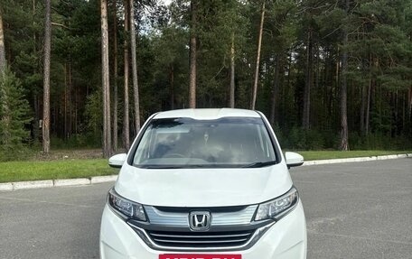 Honda Freed II, 2019 год, 1 650 000 рублей, 6 фотография