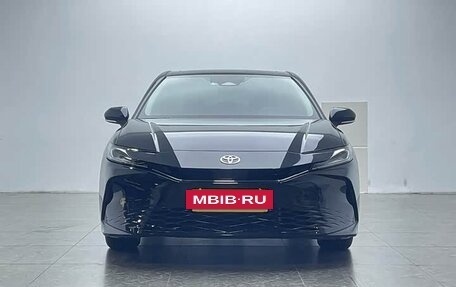 Toyota Camry, 2024 год, 3 240 000 рублей, 2 фотография