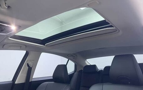 Toyota Camry, 2024 год, 3 240 000 рублей, 15 фотография