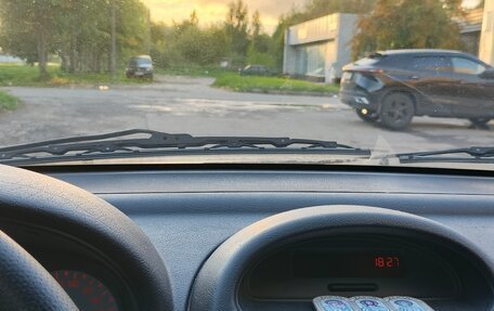 Renault Symbol I, 2004 год, 130 000 рублей, 7 фотография