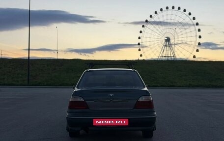 Daewoo Nexia I рестайлинг, 2003 год, 90 000 рублей, 3 фотография