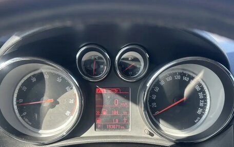 Opel Astra J, 2013 год, 830 000 рублей, 3 фотография