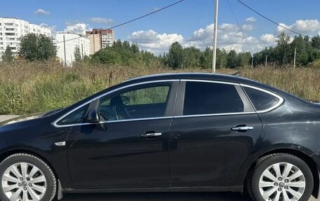 Opel Astra J, 2013 год, 830 000 рублей, 6 фотография
