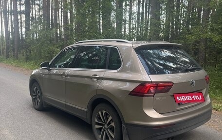 Volkswagen Tiguan II, 2019 год, 2 620 000 рублей, 5 фотография