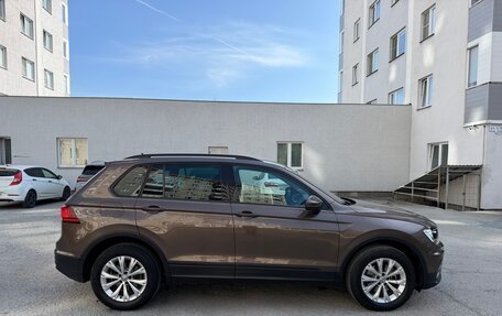 Volkswagen Tiguan II, 2019 год, 2 200 000 рублей, 9 фотография