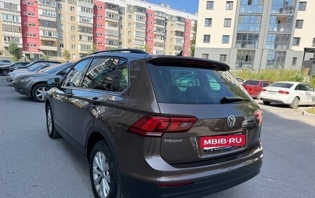 Volkswagen Tiguan II, 2019 год, 2 200 000 рублей, 14 фотография