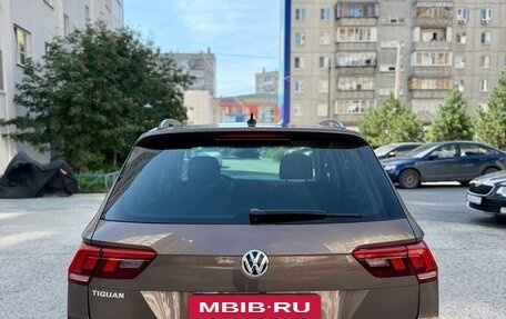 Volkswagen Tiguan II, 2019 год, 2 200 000 рублей, 5 фотография
