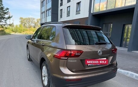 Volkswagen Tiguan II, 2019 год, 2 200 000 рублей, 20 фотография