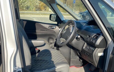 Nissan Serena IV, 2015 год, 1 200 000 рублей, 6 фотография