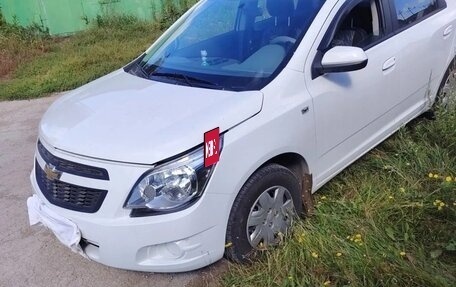 Chevrolet Cobalt II, 2013 год, 1 000 000 рублей, 2 фотография