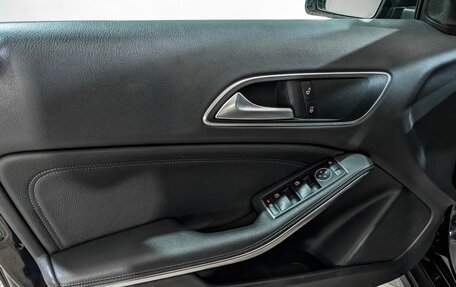 Mercedes-Benz GLA, 2017 год, 2 250 000 рублей, 16 фотография