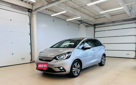 Honda Fit, 2020 год, 1 379 000 рублей, 2 фотография