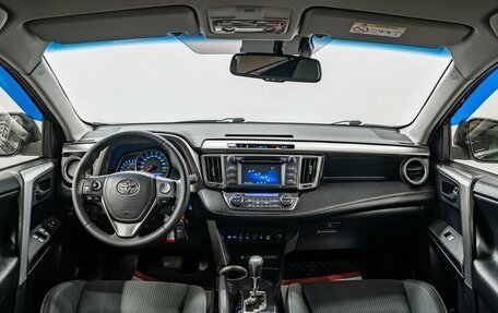 Toyota RAV4, 2014 год, 1 990 000 рублей, 9 фотография